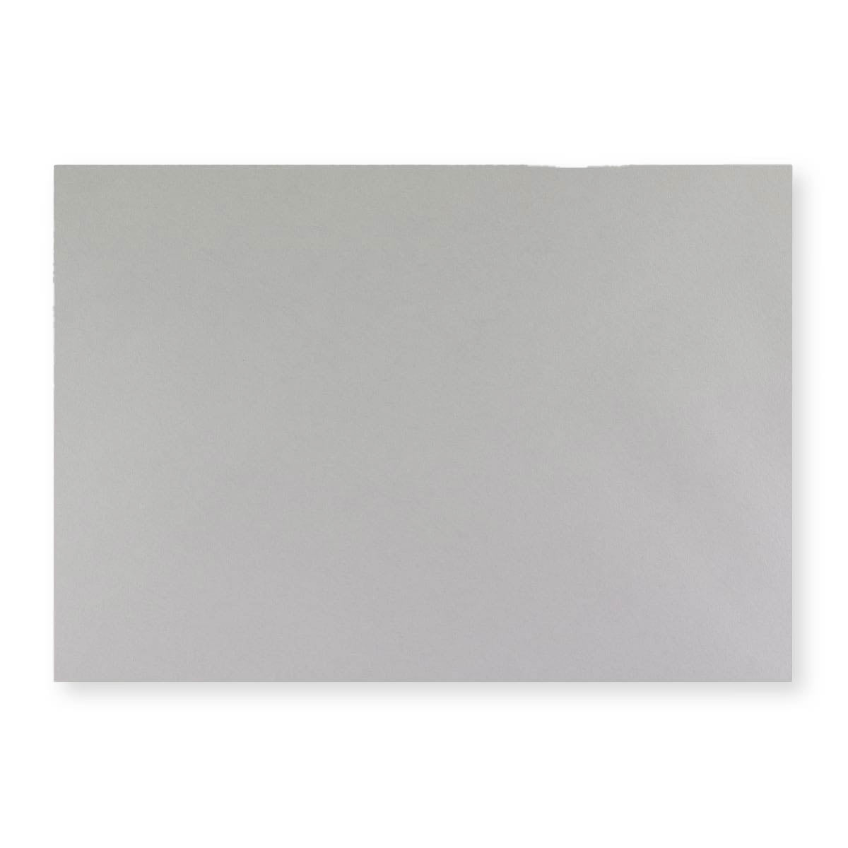 Sobre gris claro 162x229 mm (C5)