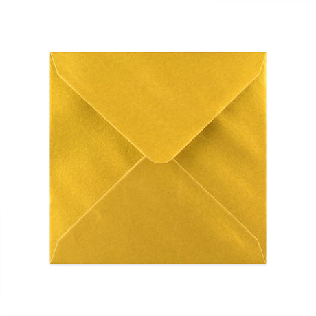 Sobre dorado metalizado de 130x130 mm