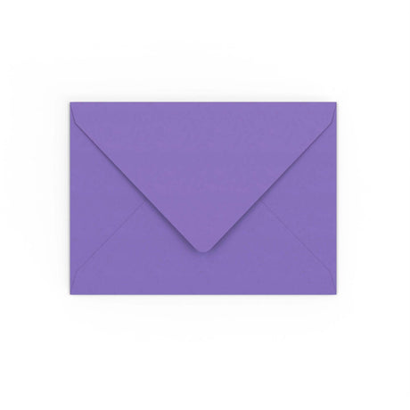 Violetter Briefumschlag 133x184 mm