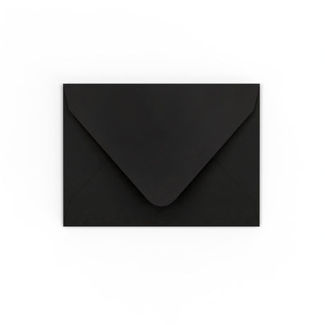 Sobre negro de 82x113 mm (C7)