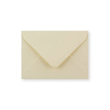 Briefumschlag in Cremefarbe 82 x 113 mm (C7)