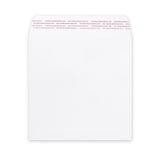 Sobre blanco de alto gramaje con ventanilla de 220x220 mm