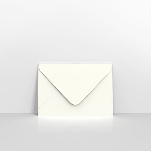 R1782 - White Coloured Gummed Hammered V Flap Envelopes - Greeting Card Envelopes